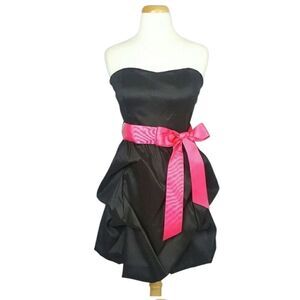 Womens Black Dress Strapless Fit & Flare Gothic‎ Wimsigoth